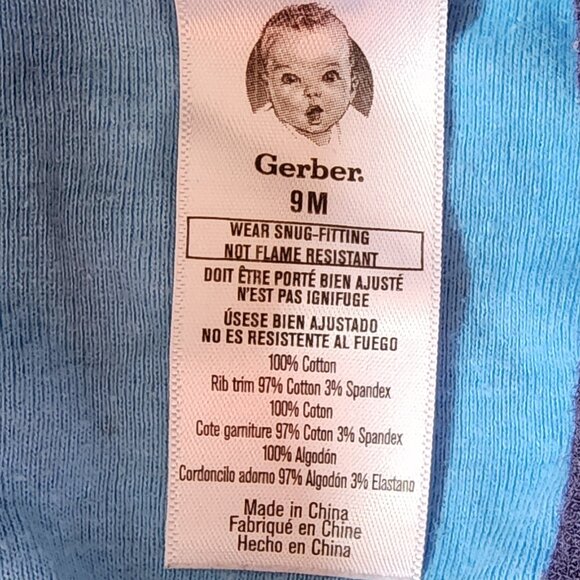 Gerber Baby Boy Blue Star Footed Pajamas. Size 9 Months - Picture 4 of 4